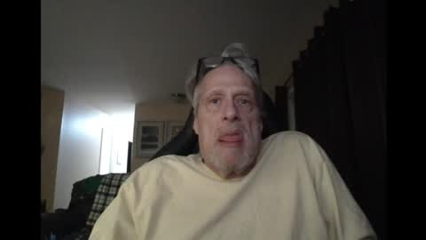 Snapshot of cjscout chatting on February 12, 7:13 am cjscout online show from February 12, 7:13 am