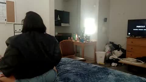 Snapshot of cjtovar90 chatting on April 13, 5:02 am Joann online show from April 13, 5:02 am