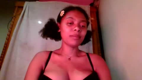 Snapshot of ckamilla45 chatting on September 8, 5:23 pm ckamilla45 online show from September 8, 5:23 pm