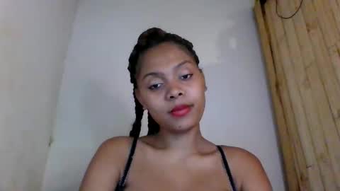 Snapshot of ckamilla45 chatting on November 8, 8:47 am ckamilla45 online show from November 8, 8:47 am