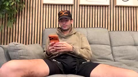 ckeefer96 online show from March 18, 10:57 pm