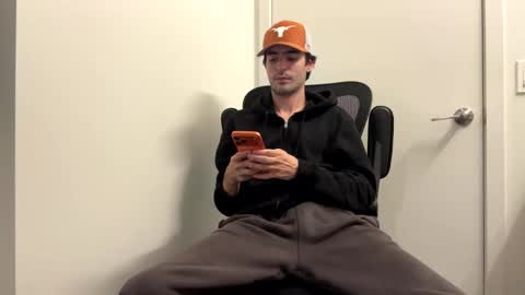 ckeefer96 online show from April 20, 10:33 pm