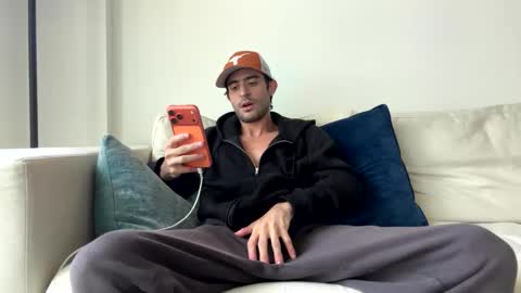 ckeefer96 online show from April 29, 9:32 pm