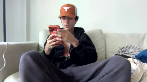 ckeefer96 online show from April 30, 8:57 pm