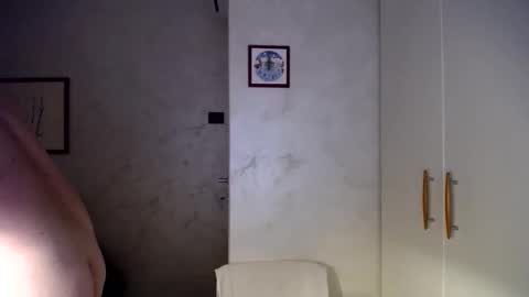 Snapshot of clacock chatting on December 17, 2:34 pm clacock online show from December 17, 2:34 pm