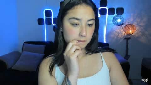 claiok online show from December 6, 12:45 am