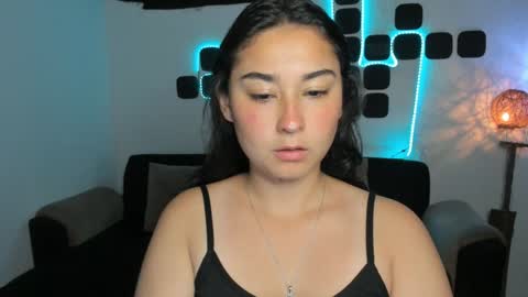 claiok online show from December 28, 11:05 pm