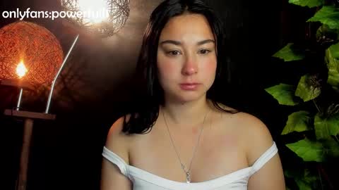 claiok online show from November 1, 8:55 pm