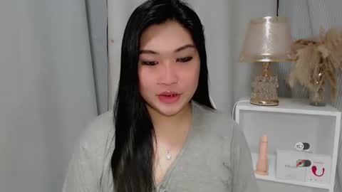 CLAIRE online show from May 31, 3:04 am
