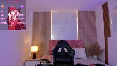 Snapshot of clairemillerx chatting on July 9, 7:07 pm clairemillerx online show from July 9, 7:07 pm
