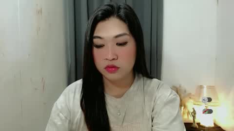 CLAIRE online show from October 15, 5:24 pm