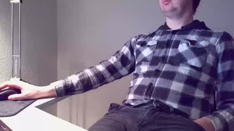 clamshive7 online show from March 15, 4:51 am