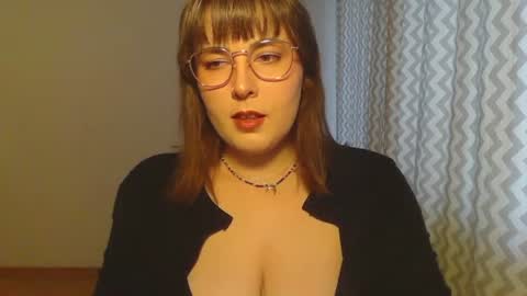 Clara online show from June 17, 5:58 pm
