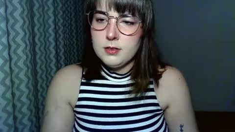 Clara online show from July 4, 8:26 pm