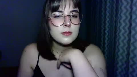 Clara online show from July 9, 9:08 pm