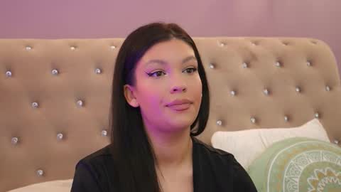 Snapshot of clarapasssionx chatting on November 20, 3:34 pm Clara online show from November 20, 3:34 pm