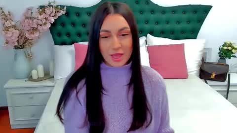 ClaraXJoy online show from December 16, 5:49 am