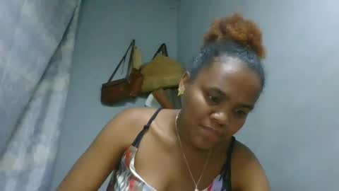 clarisse98 online show from January 7, 6:10 pm