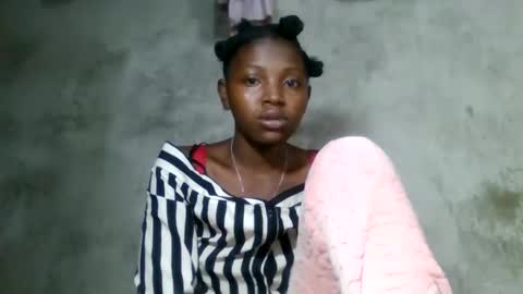 clarisse98 online show from March 13, 7:26 am