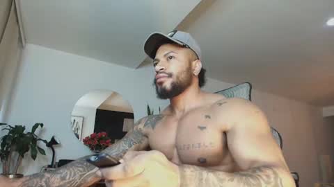 clark_strong online show from June 19, 11:36 am