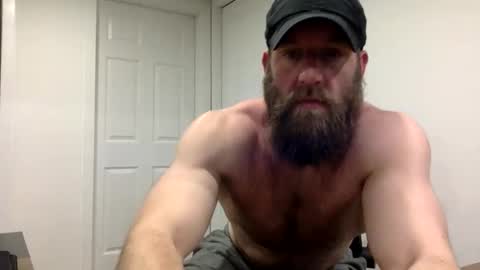 Snapshot of clarkecock chatting on February 3, 4:34 pm Clarke Cock online show from February 3, 4:34 pm