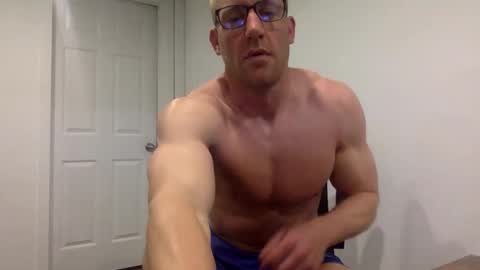 Snapshot of clarkecock chatting on February 14, 6:15 pm Clarke Cock online show from February 14, 6:15 pm