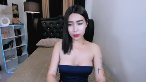 Snapshot of claudia_empress chatting on April 6, 11:44 am Naughty Claudia online show from April 6, 11:44 am