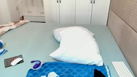 claudiacoxxx online show from January 14, 11:27 pm