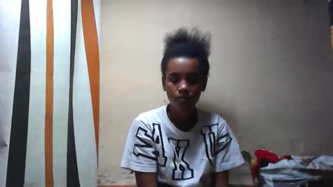 claudianne online show from October 7, 6:54 am