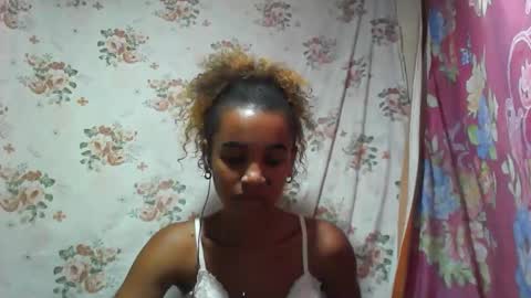 claudianne online show from December 17, 12:00 pm