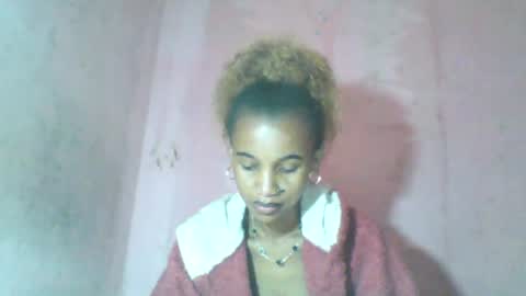 claudianne online show from June 16, 8:28 am