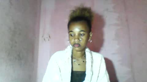 claudianne online show from June 26, 3:33 am