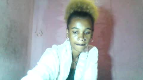 claudianne online show from July 6, 4:53 am