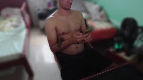 Snapshot of claudivando chatting on February 24, 10:02 am Claudio online show from February 24, 10:02 am