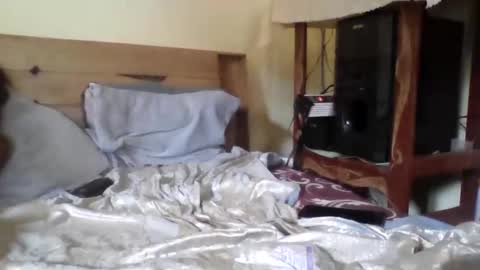 claudy97300 online show from March 31, 10:26 am