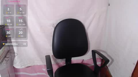 clawdeen_gh online show from November 5, 1:22 pm