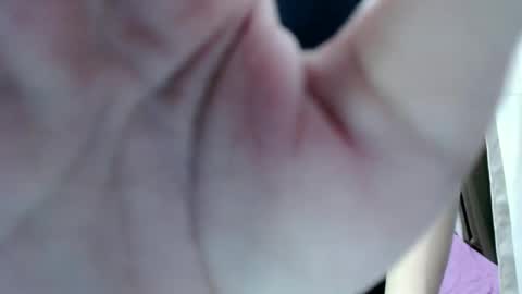 KIM online show from December 4, 3:16 am