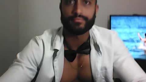 Snapshot of claybrown_ chatting on February 4, 1:33 am Clay online show from February 4, 1:33 am