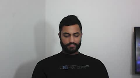 Snapshot of claybrown_ chatting on February 6, 1:10 am Clay online show from February 6, 1:10 am