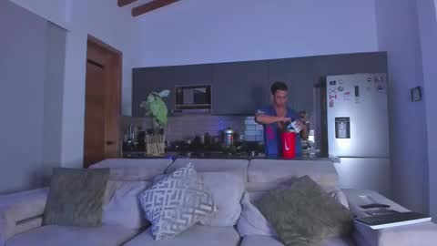 claytonburgues online show from February 17, 2:42 am