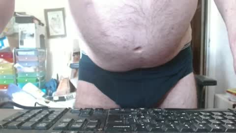 Snapshot of cleanboy1001 chatting on June 29, 3:45 pm cleanboy1001 online show from June 29, 3:45 pm
