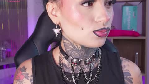 Snapshot of cleeoadams_ chatting on February 28, 5:08 am Cleo Adams online show from February 28, 5:08 am