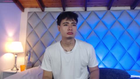 clement_reyes online show from November 6, 1:34 pm