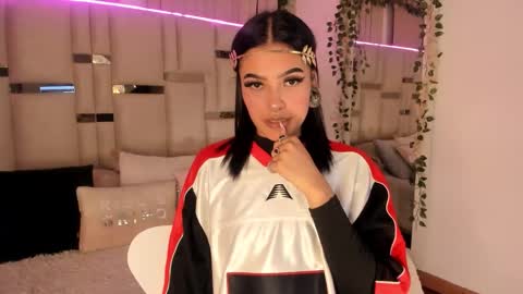 Snapshot of cleo__smith chatting on October 15, 2:22 am Cleo smith online show from October 15, 2:22 am