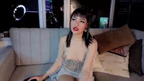 Snapshot of cleo__smith chatting on December 4, 3:49 am Cleo smith online show from December 4, 3:49 am