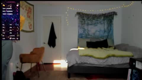 Snapshot of cleo_cam chatting on February 18, 7:41 pm Cleo Schedule Updates online show from February 18, 7:41 pm