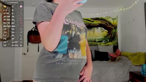 Snapshot of cleo_cam chatting on November 30, 2:26 am Cleo Schedule Updates online show from November 30, 2:26 am