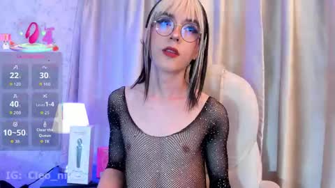 cleo online show from November 30, 3:54 am