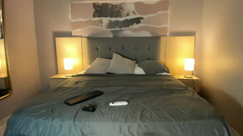 James  Cloe  online show from April 14, 11:38 am