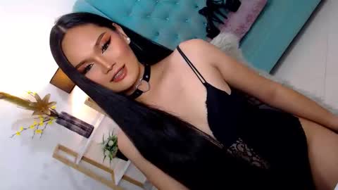 Cleo online show from November 9, 1:04 am